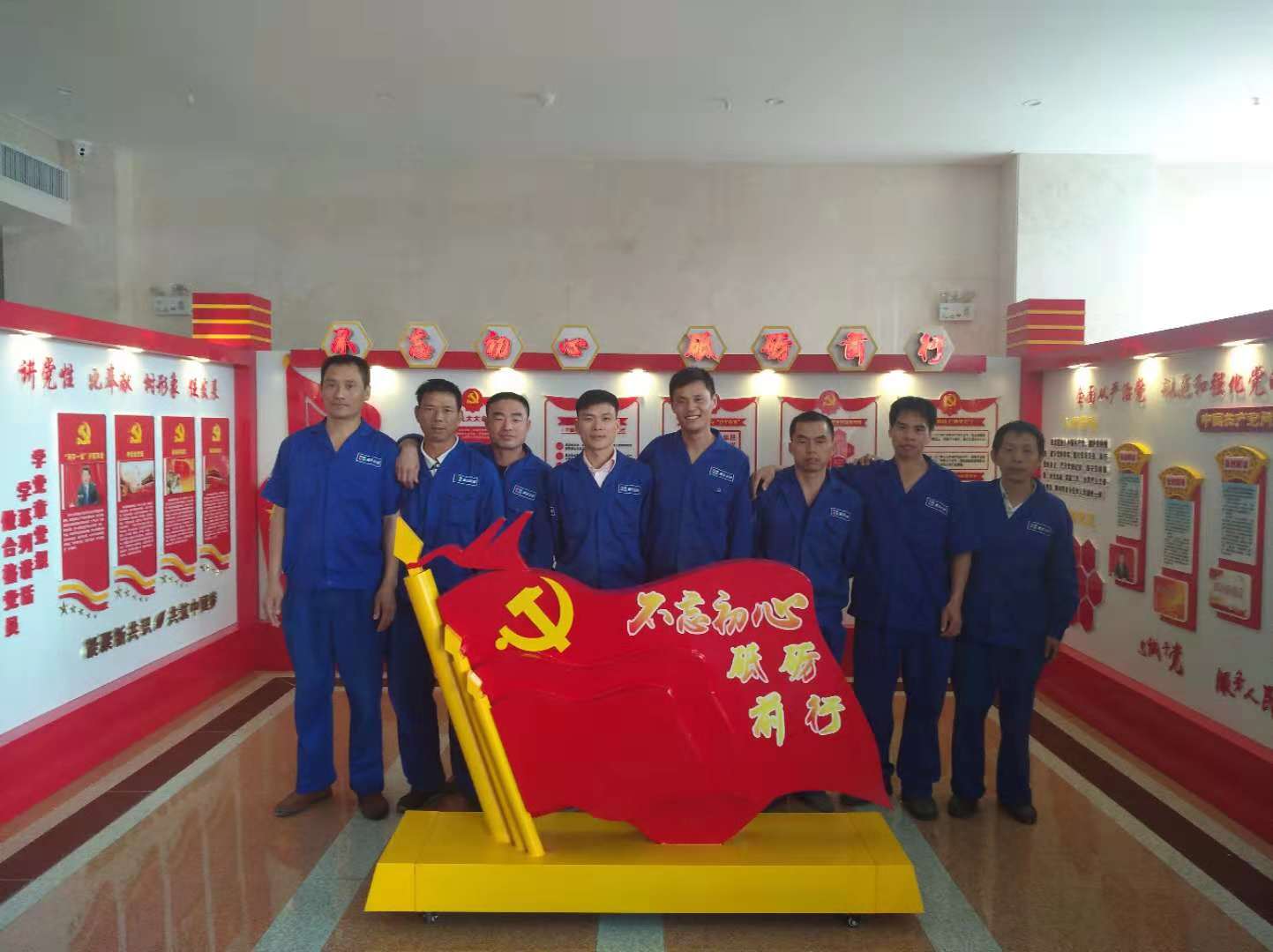 在深圳搬家有句话，搬家不闹房，日后有麻烦！